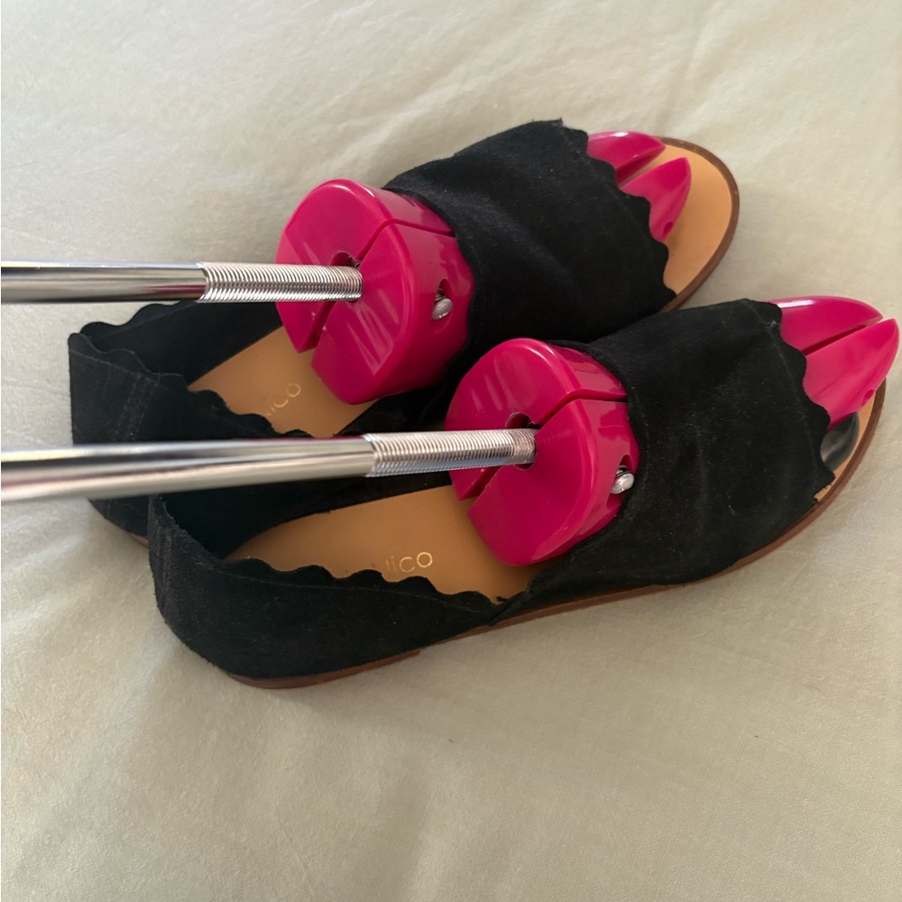 Black Women's Sandals